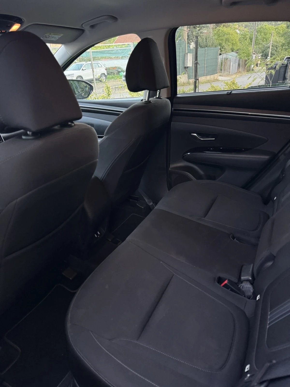 Hyundai Tucson 1.6T-GDI HEV 230hp  2023, история, снимка 11 - Автомобили и джипове - 55837500