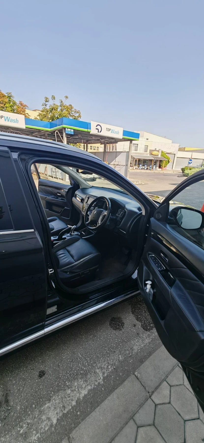 Mitsubishi Outlander 2.0 PHEV , снимка 12 - Автомобили и джипове - 55906861