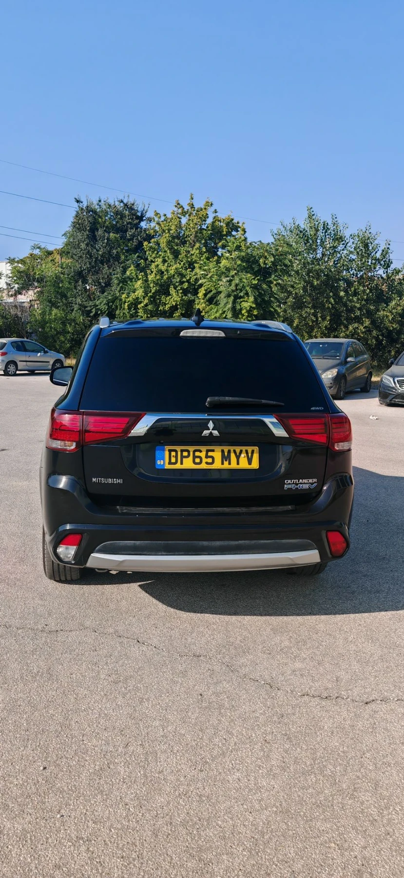 Mitsubishi Outlander 2.0 PHEV , снимка 8 - Автомобили и джипове - 55906861