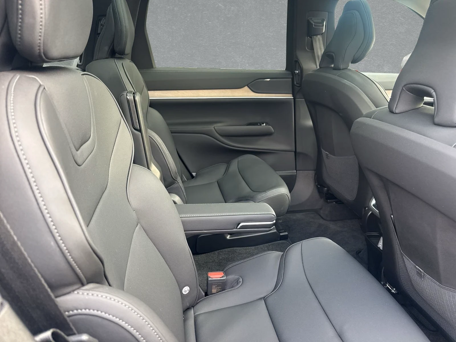 Volvo EX90 5+ 1* SINGLE-MOTOR+ * PANO* BOSE* HEAD-UP* DISTR*  | Mobile.bg � ����������� 11