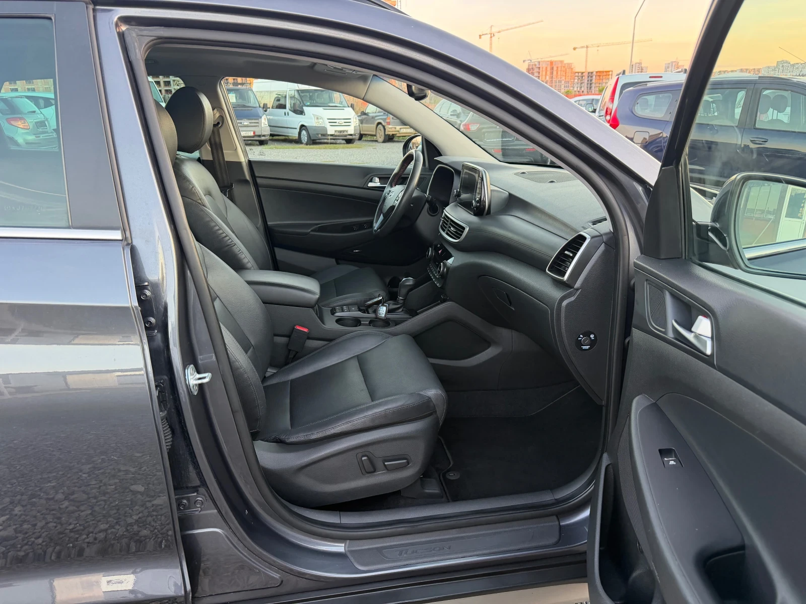 Hyundai Tucson 1.6CRDI ������� 4x4 ��������� ������� �������� ��� | Mobile.bg � ����������� 9