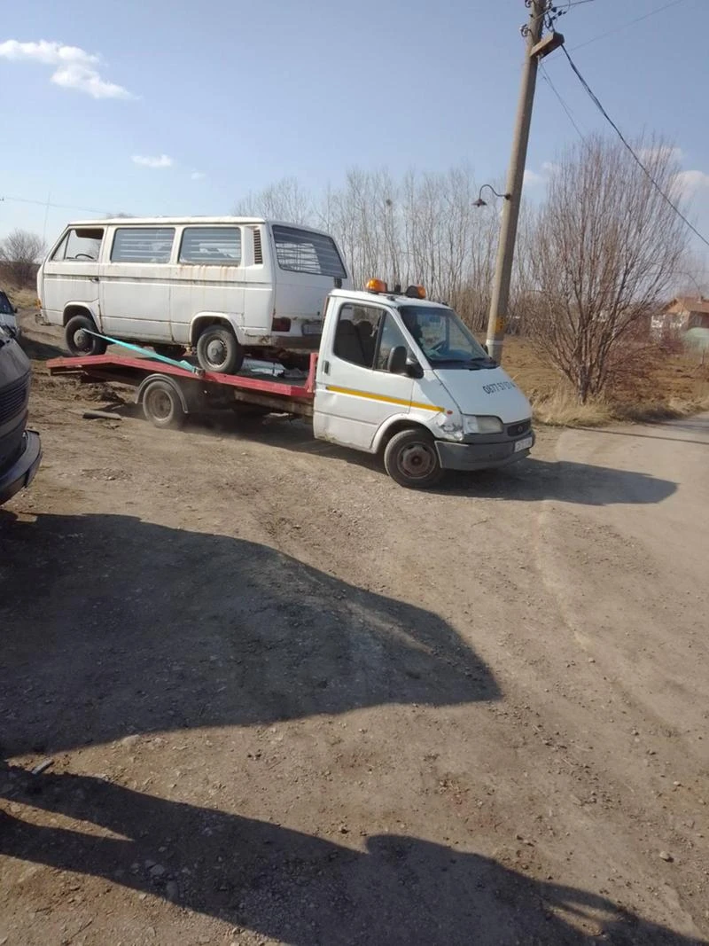 VW Caravelle, снимка 4 - Бусове и автобуси - 47210461