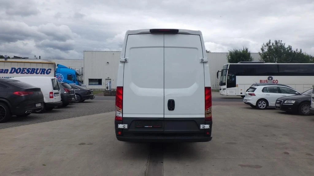 Iveco Daily 35c18* ХЛАДИЛЕН* КЛИМАТРОНИК* HI-MATIC*  - изображение 5