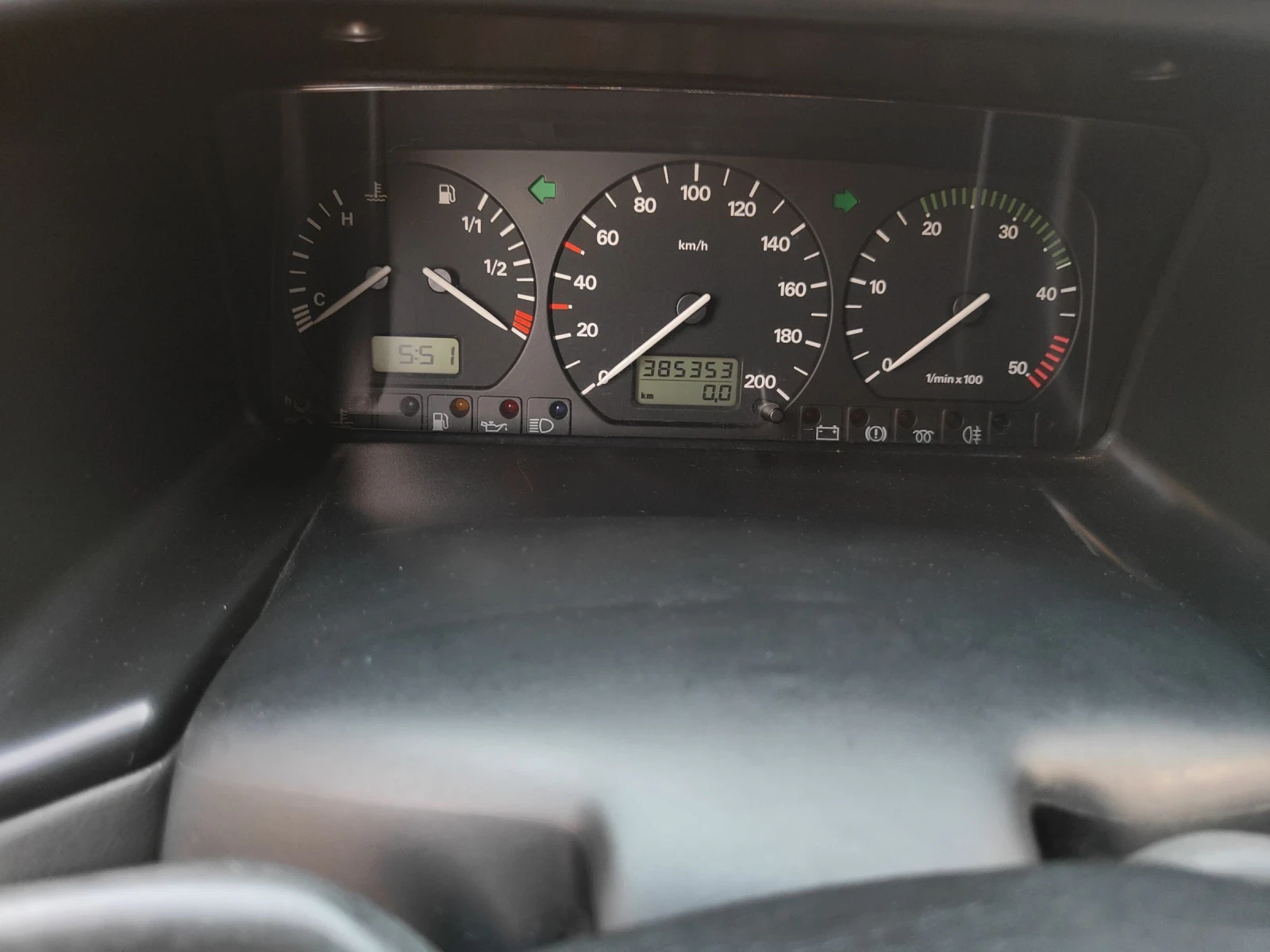 VW T4 2.5TD? 102ps нов мотор , снимка 8 - Бусове и автобуси - 54806851