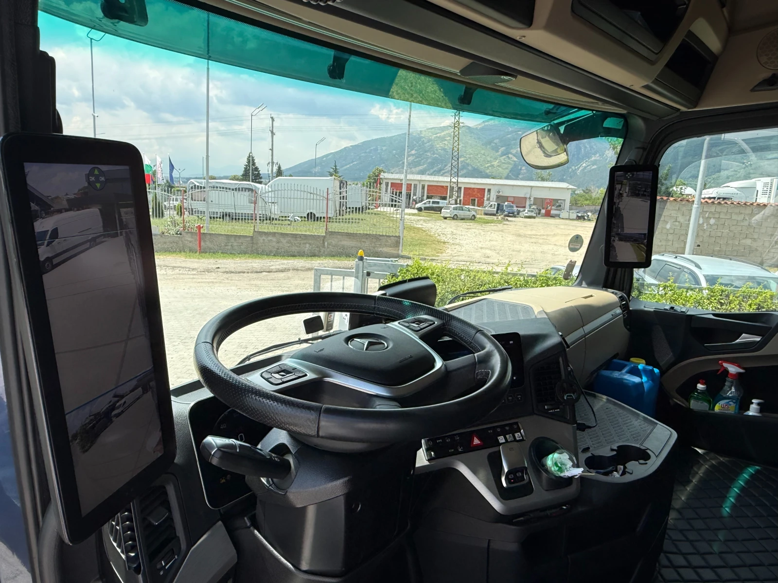 Mercedes-Benz Actros 1843 Euro 6 NewModel Автовоз GigaSpace , снимка 12 - Камиони - 55121021