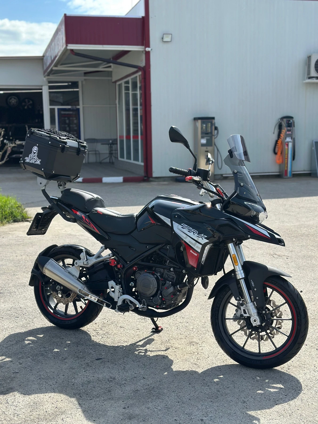 Benelli 250, снимка 3 - Мотоциклети и мототехника - 54046322