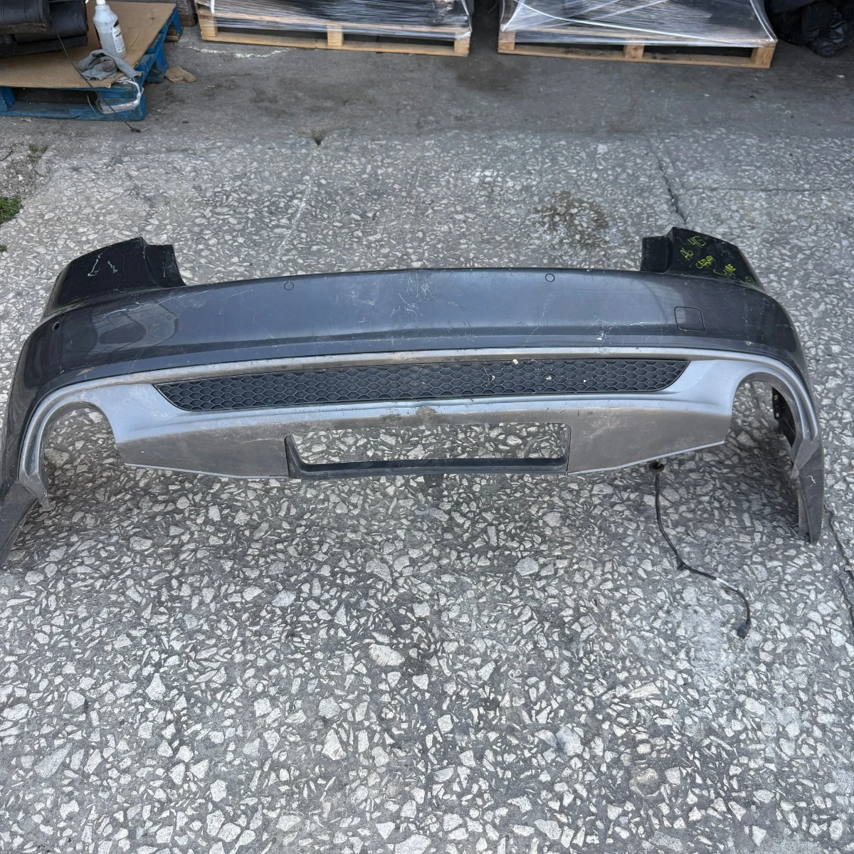 Задна броня за Audi A6 C7 4G S-line седан 4G5807511N ном 23 4G5807511N-81