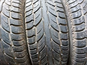 Гуми Зимни 255/70R16, снимка 6