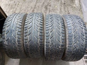 Гуми Зимни 255/70R16, снимка 1