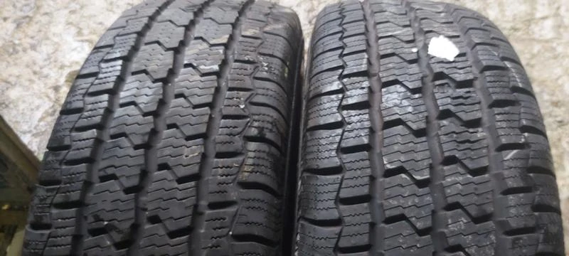 Гуми Всесезонни 225/65R16, снимка 2 - Гуми и джанти - 34696413