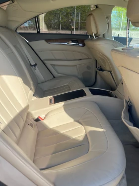 Mercedes-Benz CLS 550 4 matic AMG, снимка 5