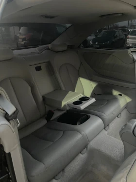 Mercedes-Benz CLK 320, снимка 13