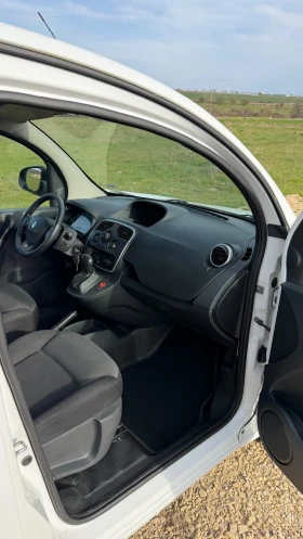 Renault Kangoo Z.E. Express Maxi 33kWh, снимка 12