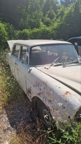  Mercedes-Benz 200