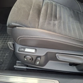 Обява за продажба на VW Passat 2.0 TDI DSG SCR ELEGANCE IQ matrix Digital Cockpit ~39 990 лв. - изображение 9