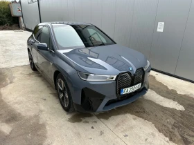 Обява за продажба на BMW iX ВЪЗДУХ/ОБДУХВАНЕ/МАСАЖ/КОЖА-НАПА ~ 109 990 лв. - изображение 2 | Auto.bg Обява за продажба на BMW iX ВЪЗДУХ/ОБДУХВАНЕ/МАСАЖ/КОЖА-НАПА ~ 109 990 лв. - изображение 2