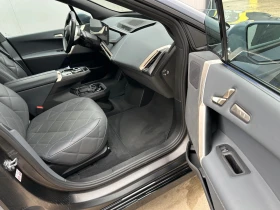 Обява за продажба на BMW iX ВЪЗДУХ/ОБДУХВАНЕ/МАСАЖ/КОЖА-НАПА ~ 109 990 лв. - изображение 11 | Auto.bg Обява за продажба на BMW iX ВЪЗДУХ/ОБДУХВАНЕ/МАСАЖ/КОЖА-НАПА ~ 109 990 лв. - изображение 11