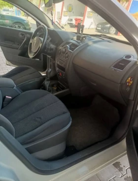 Renault Megane - 2000 € / 3911.66 лв. - 29904618 8