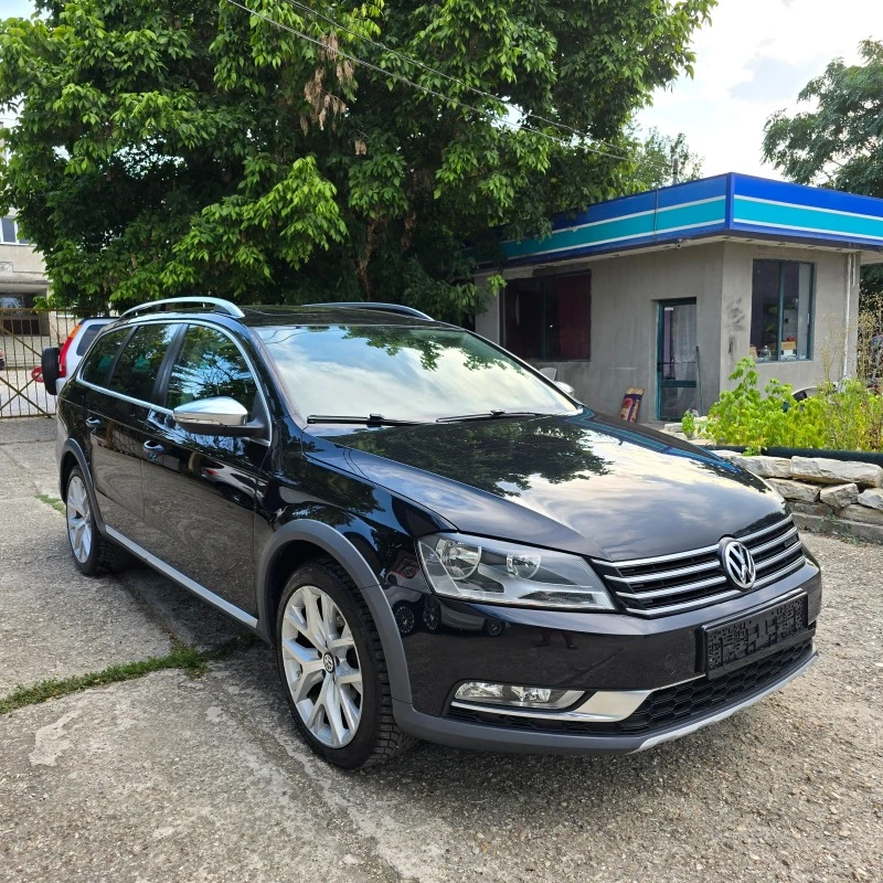 VW Passat 2.0 TDI KAMERA NAVI PANORAMA 4X4, снимка 1 - Автомобили и джипове - 46699783