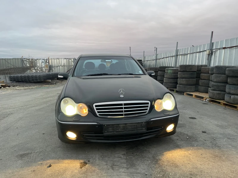 Mercedes-Benz C 270 На части, снимка 1 - Автомобили и джипове - 47947231