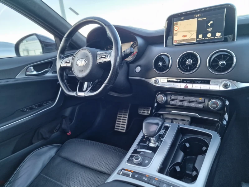 Kia Stinger 2.2CRDi GT Line Premium 4WD, снимка 12 - Автомобили и джипове - 48131531