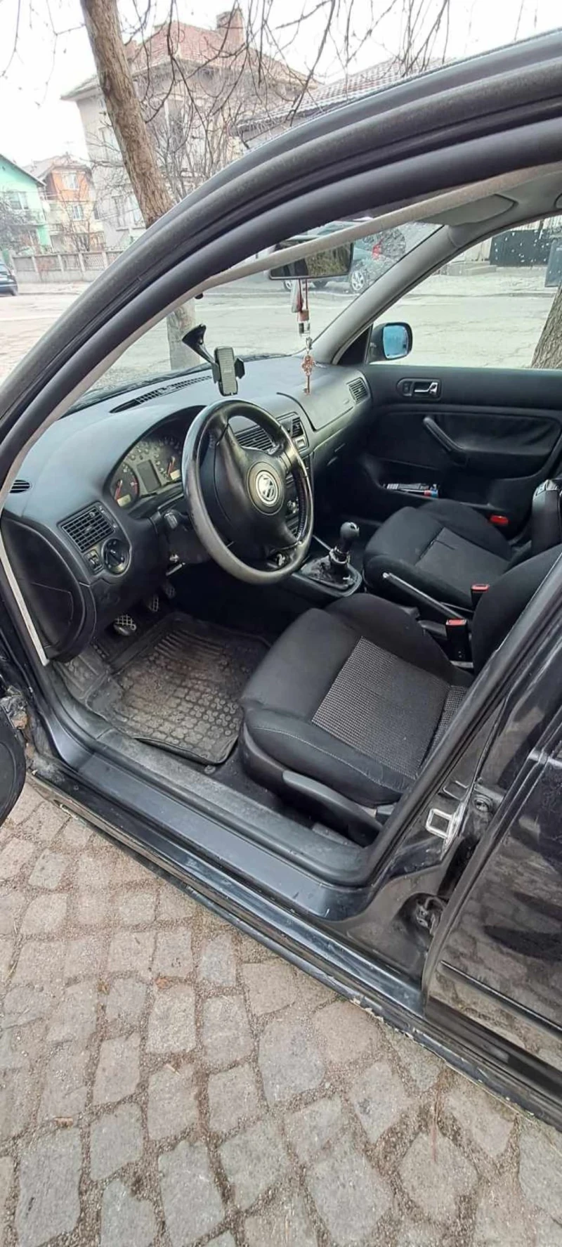 VW Golf, снимка 5 - Автомобили и джипове - 48412668