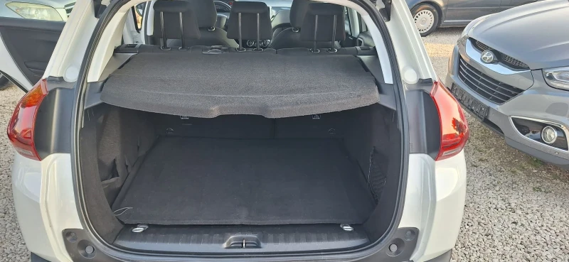 Peugeot 2008 Бензин, снимка 7 - Автомобили и джипове - 50511165