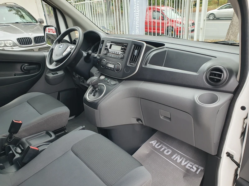 Nissan e-NV200 36000 km., снимка 13 - Автомобили и джипове - 51878855