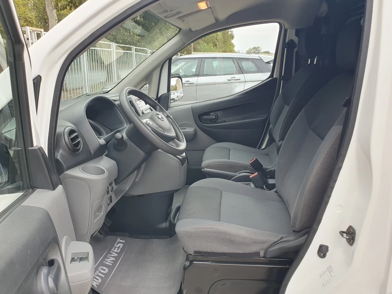 Nissan e-NV200 36000 km., снимка 9 - Автомобили и джипове - 51878855