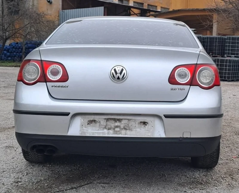 VW Passat 2000, снимка 6 - Автомобили и джипове - 52805845