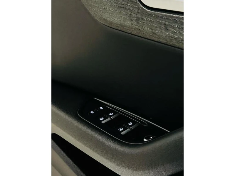 Audi A4 * Technik | S LINE * CARFAX * БЕЗ ПЪРВОНАЧАЛНА ВНО, снимка 11 - Автомобили и джипове - 52959851