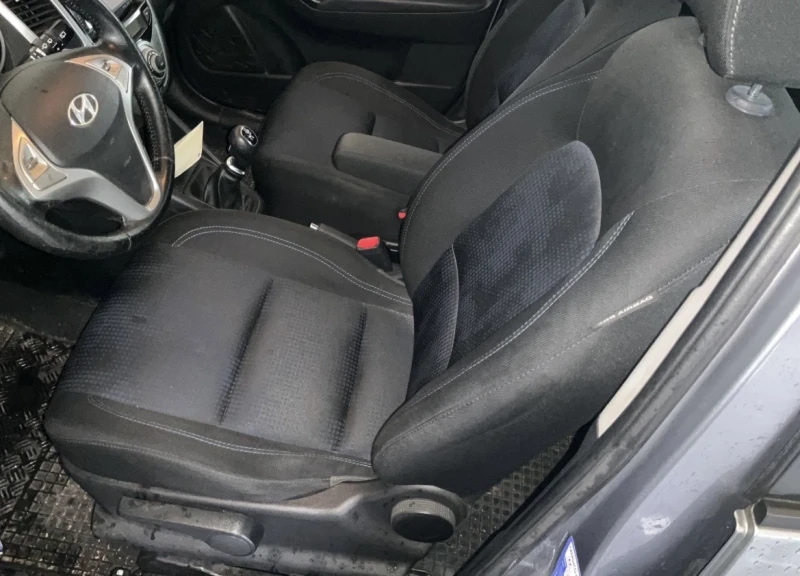Hyundai I20 1.4 GAZ/LPG, снимка 6 - Автомобили и джипове - 53324837