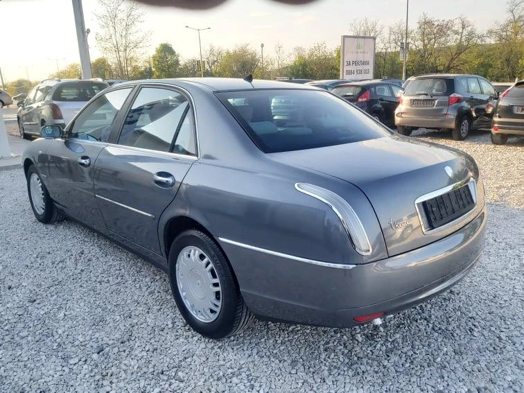 Lancia Thesis 2.4jtd 132000km,UNIKAT, снимка 4 - Автомобили и джипове - 16730780