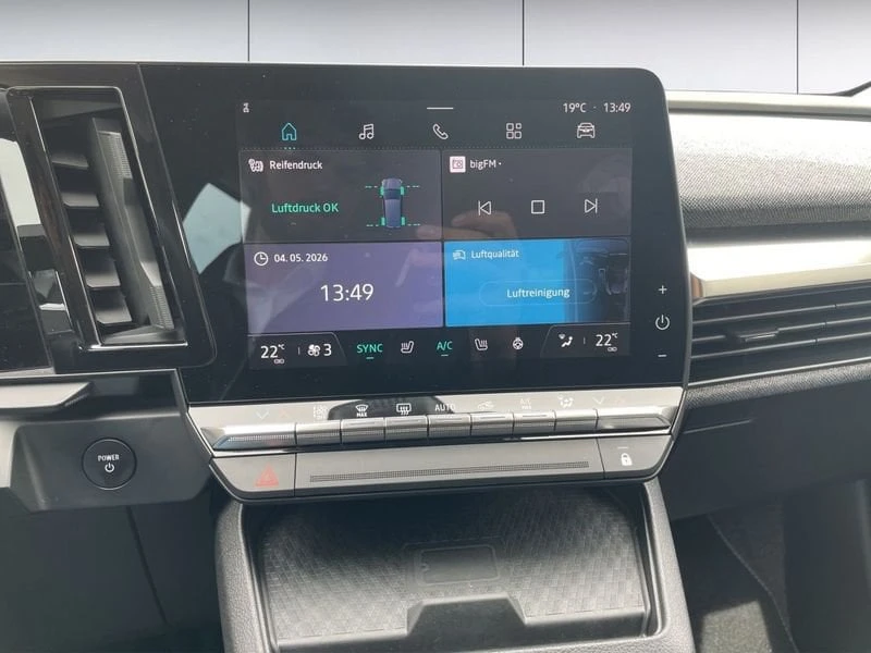 Renault Megane E-Tech EV40 Equilibre* SHZ* CCS* , снимка 11 - Автомобили и джипове - 54640206