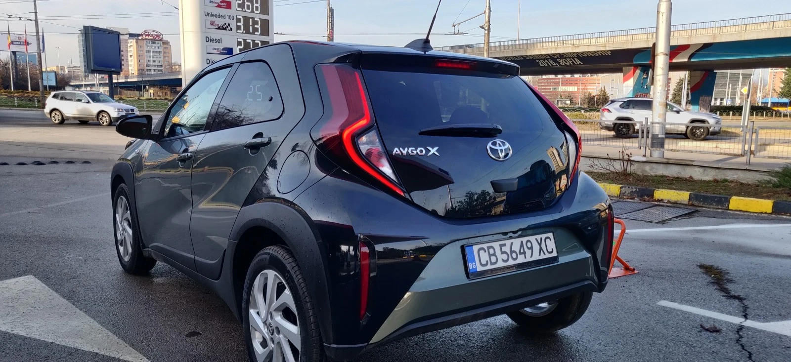 Toyota Aygo X-CROSS НОВА! 490км!В ГАРАНЦИЯ - изображение 6