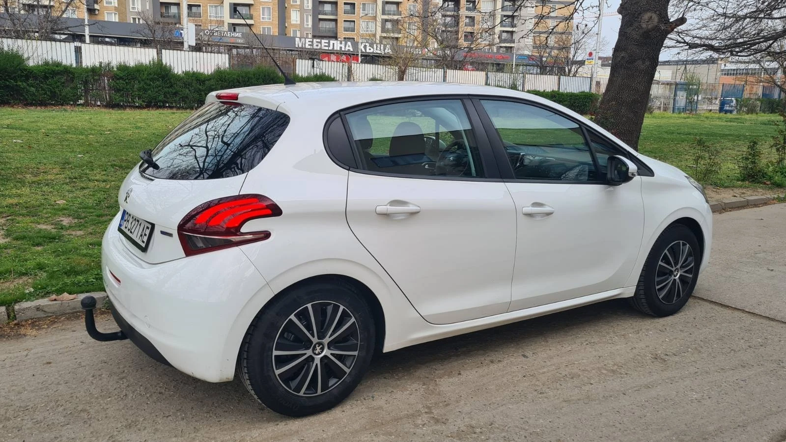 Peugeot 208 87 000км., Бензин-ГАЗ, ГЕРМАНИЯ, 1 ГОДИНА  ГАРАНЦИ - изображение 3