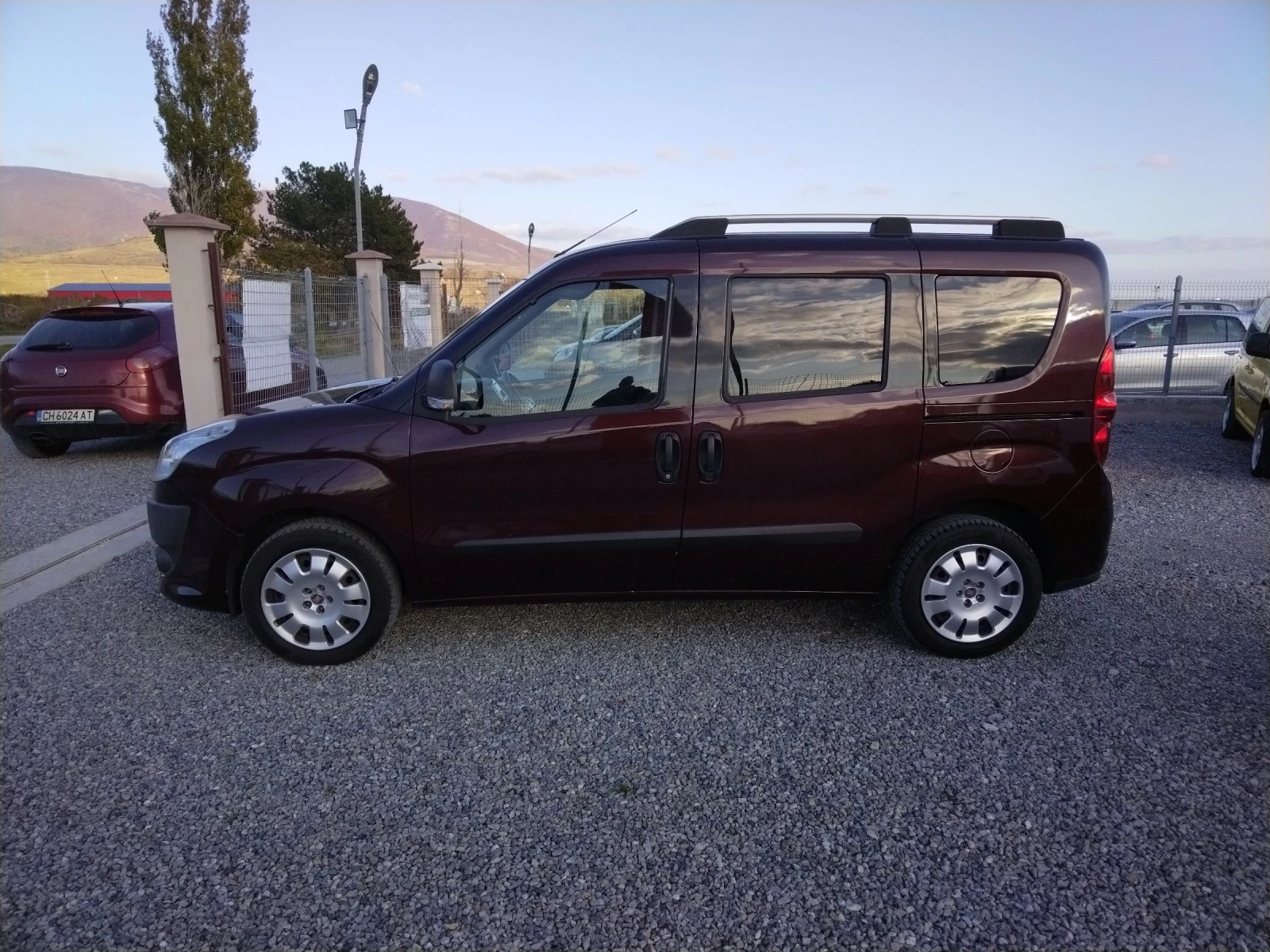 Fiat Doblo 6 скорости, бензин - метан  - изображение 4