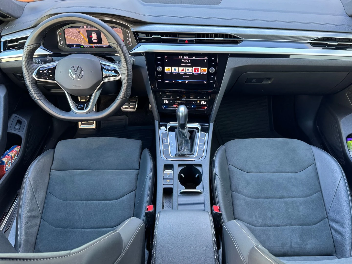 VW Arteon R-Line 2.0 TDI SCR DSG - изображение 8