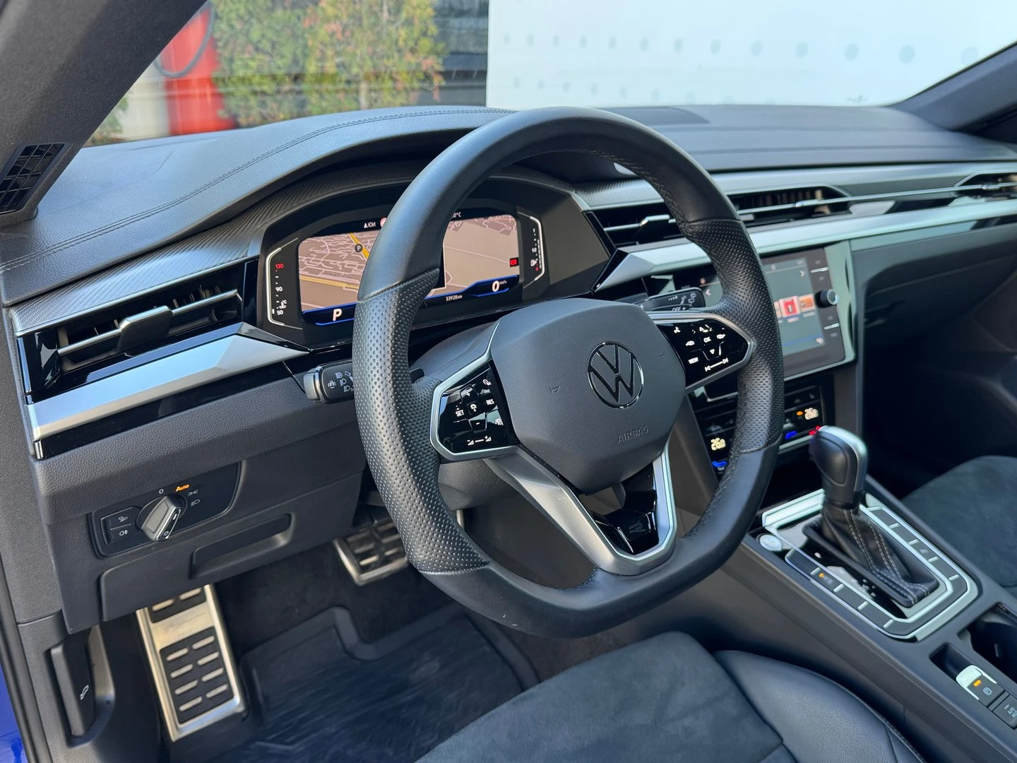 VW Arteon R-Line 2.0 TDI SCR DSG | Mobile.bg � ����������� 12