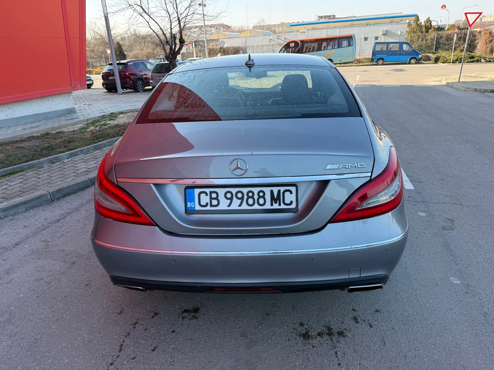 Mercedes-Benz CLS 350 УНИКАТ* ВАКУМ* ОБДУХВАНЕ* AMG* МАСАЖ - изображение 5