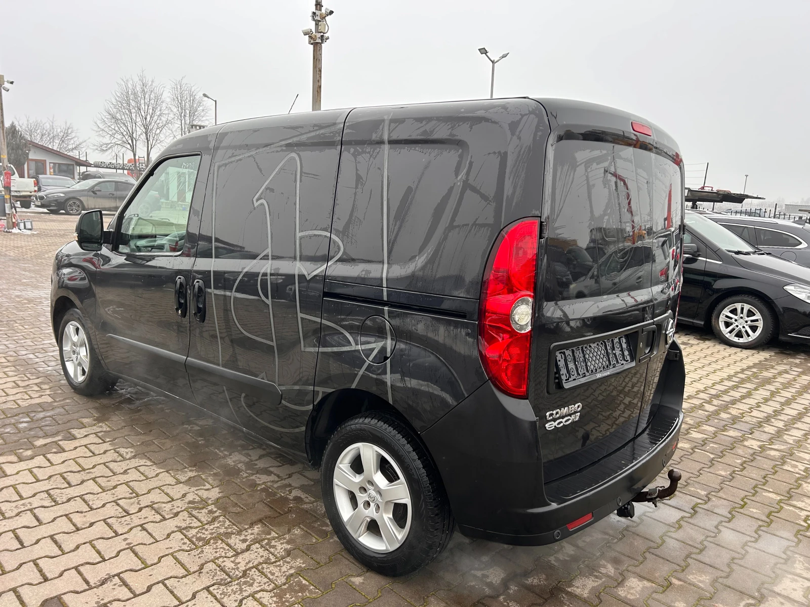 Opel Combo 1.3CDTI EURO 5 - изображение 8