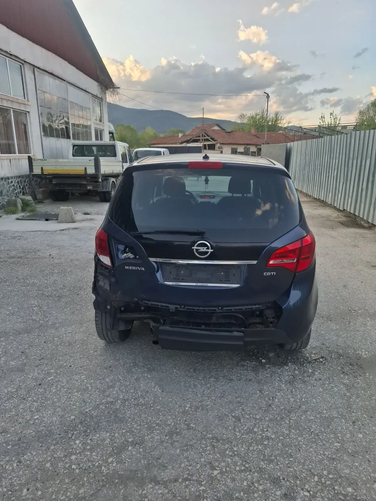 Opel Meriva 1.3 CDTI  - изображение 4