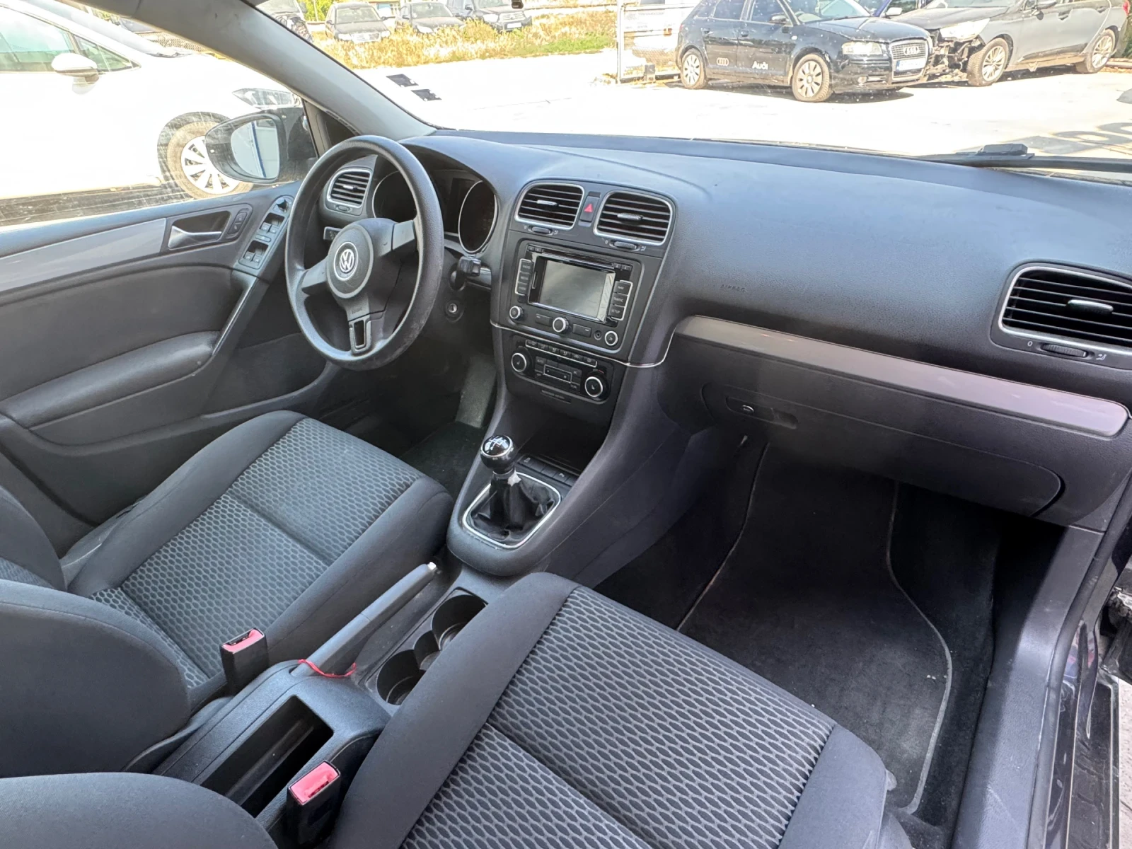 VW Golf Golf 6 бензин с регистрация - изображение 10