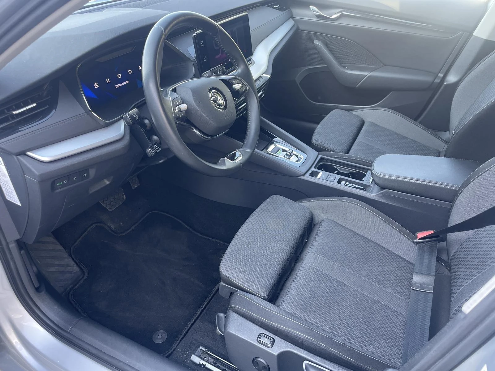 Skoda Octavia Combi Ambition 2.0 TDI 116к.с. 7DSG - изображение 7