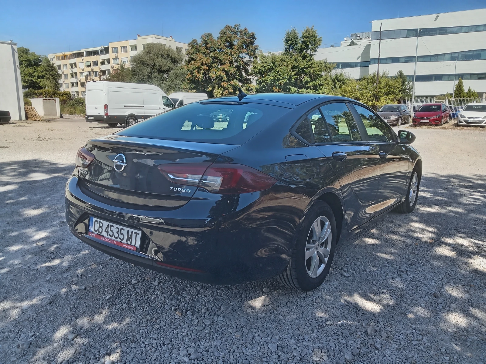 Opel Insignia 1.5T Auto - изображение 3