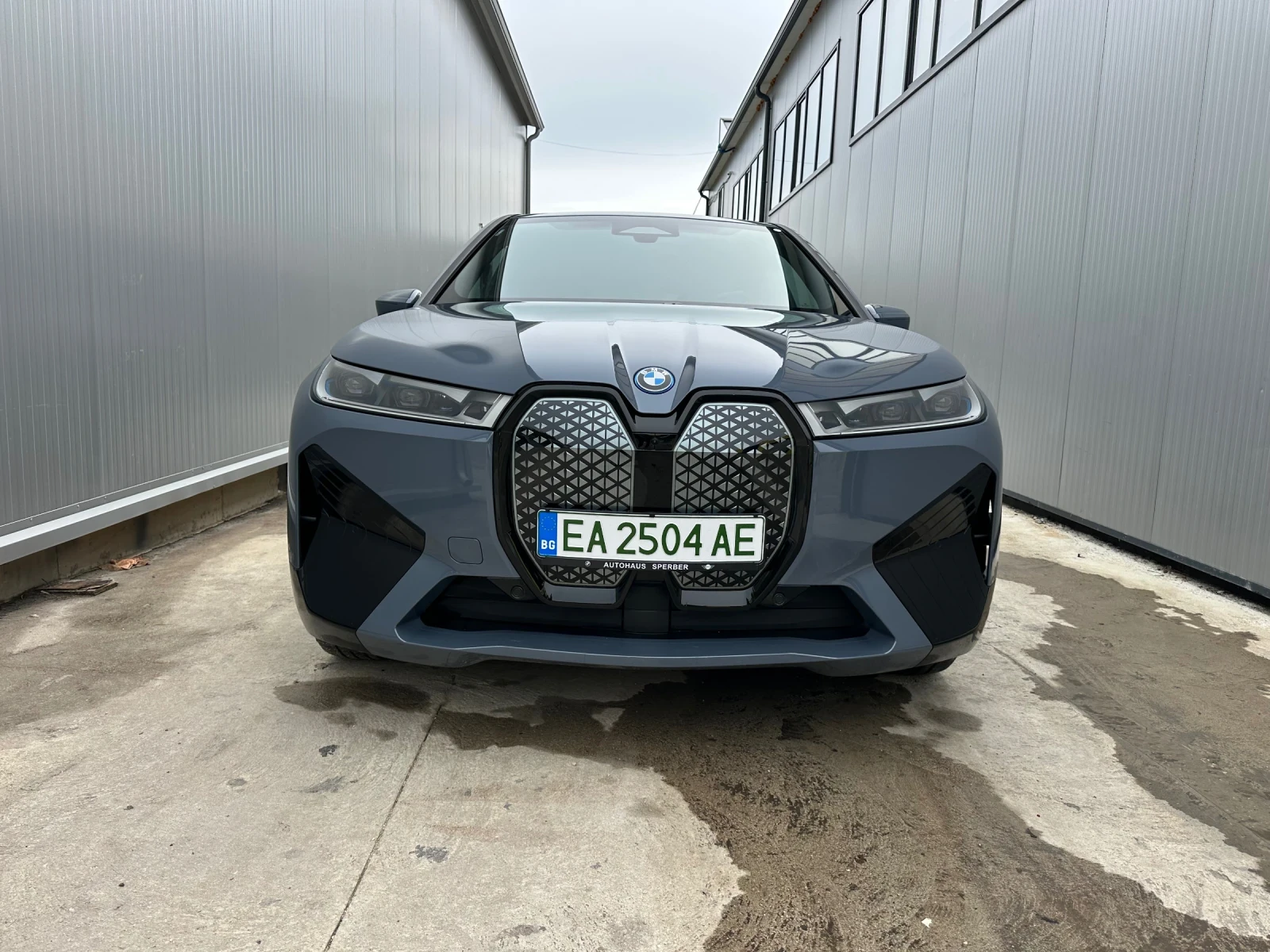 BMW iX ///- | Mobile.bg   2