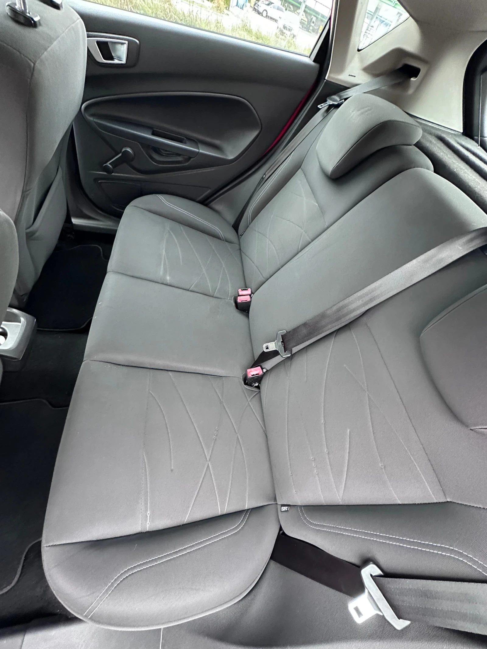 Ford Fiesta 1.4i ГАЗ 2016 ТОП СЪСТОЯНИЕ!!!! - изображение 10