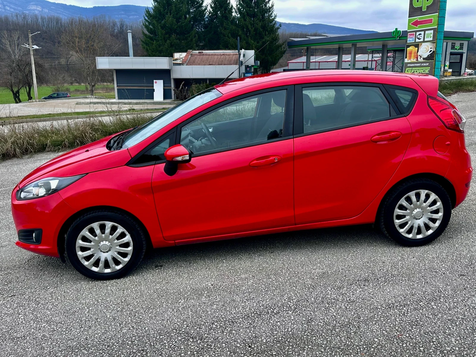 Ford Fiesta 1.4i ГАЗ 2016 ТОП СЪСТОЯНИЕ!!!! - изображение 4