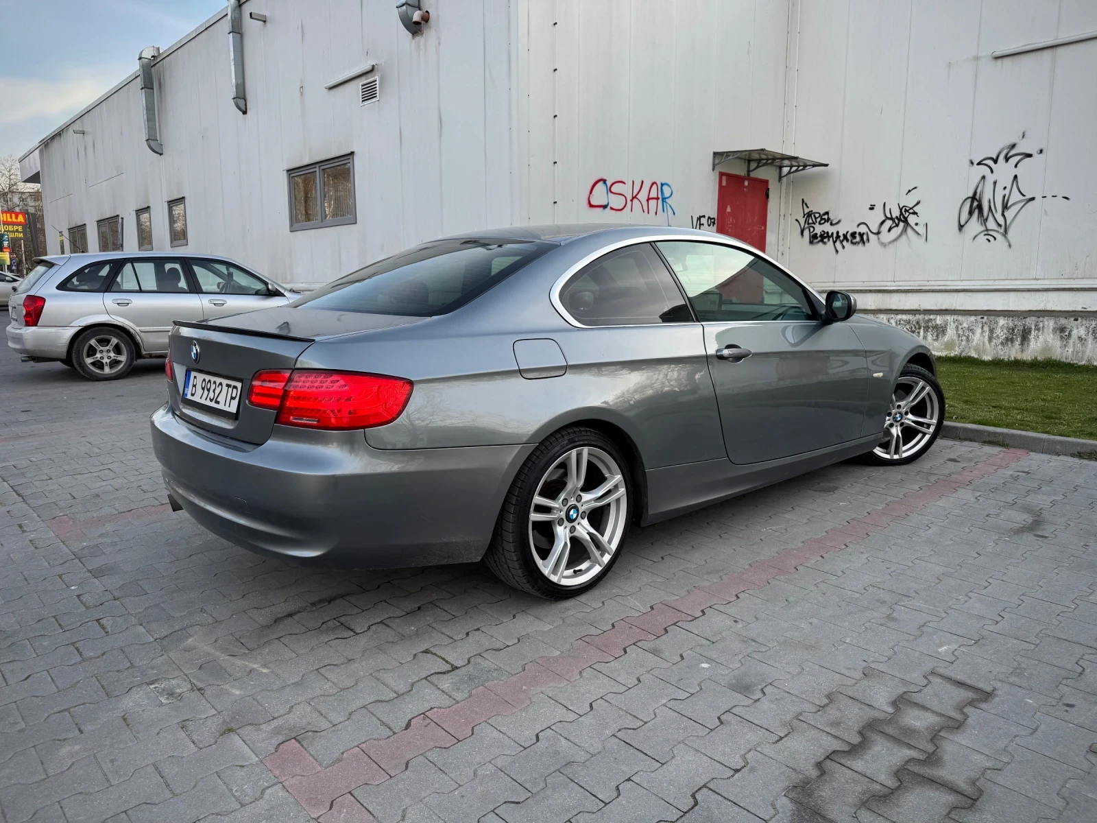 BMW 320 D Facelift, снимка 5 - Автомобили и джипове - 53844743