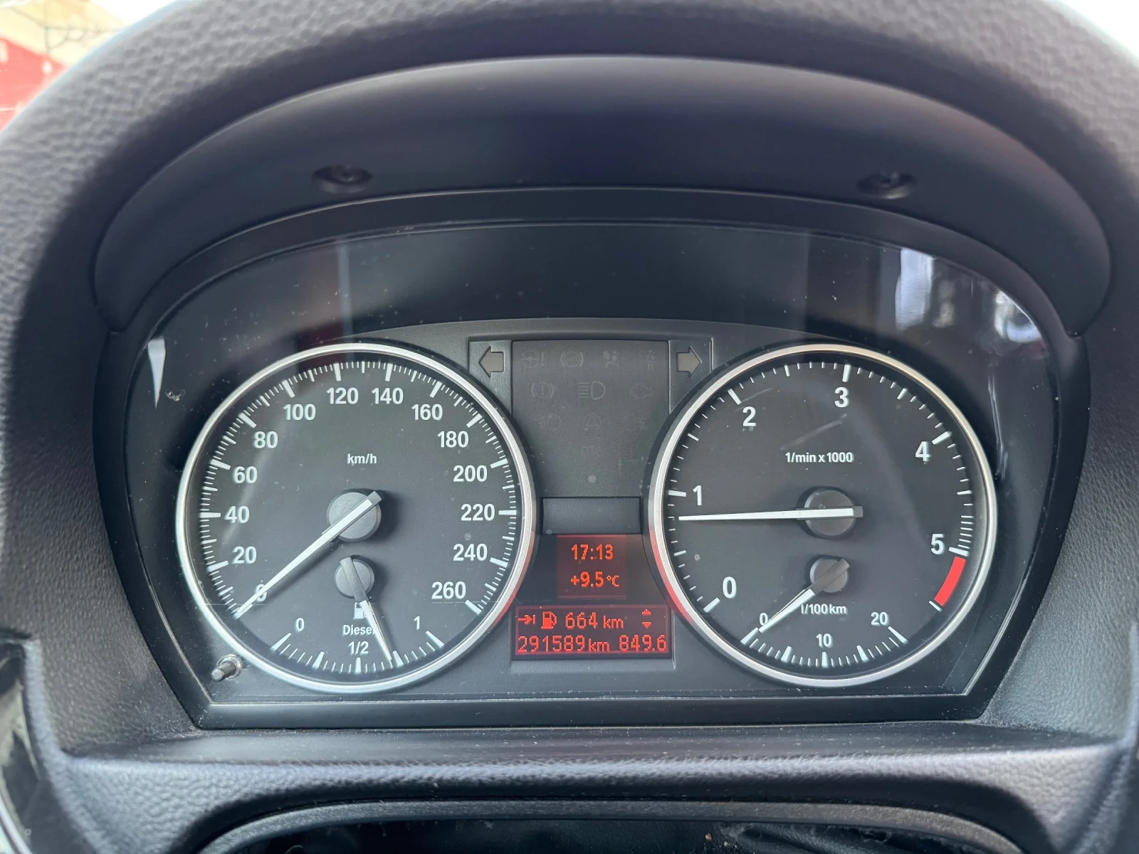 BMW 320 D Facelift, снимка 13 - Автомобили и джипове - 53844743